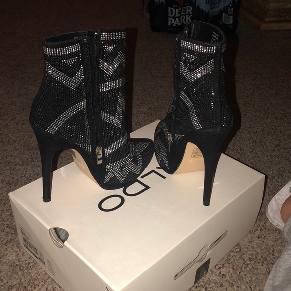 Boots - Picture 3 of 3